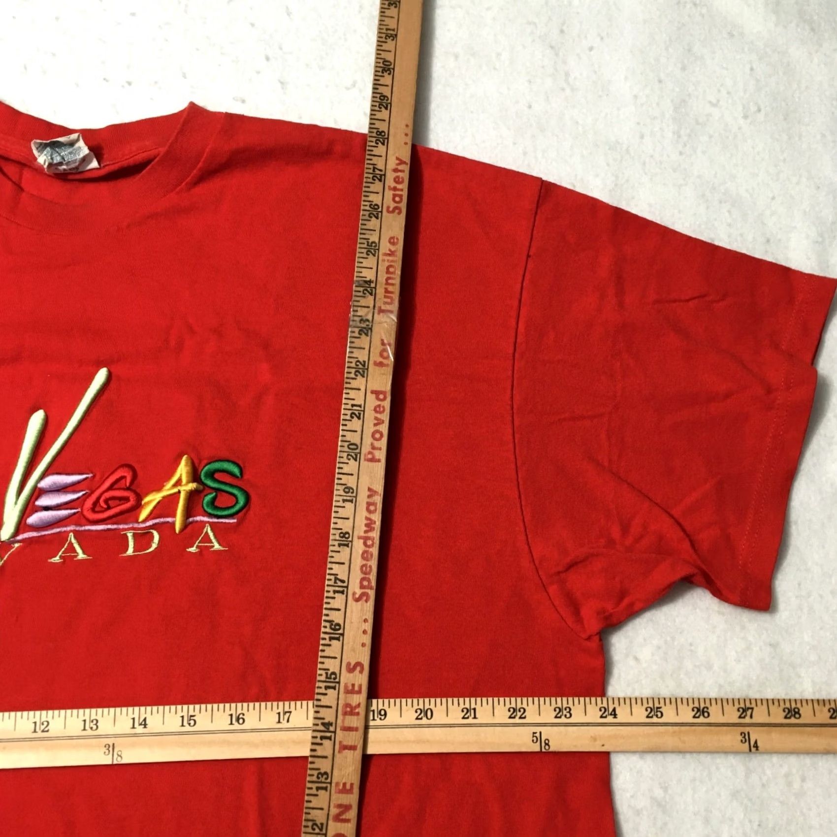 Delta VINTAGE Las Vegas Shirt Mens Red Nevada Embroidered Short Sleeve XXL Size US XXL / EU 58 / 5 - 5 Thumbnail