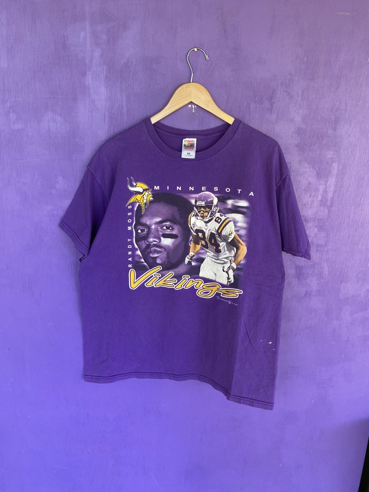 NFL Vintage 1999 Minnesota vikings Randy moss player tee Size US XL / EU 56 / 4 - 1 Thumbnail