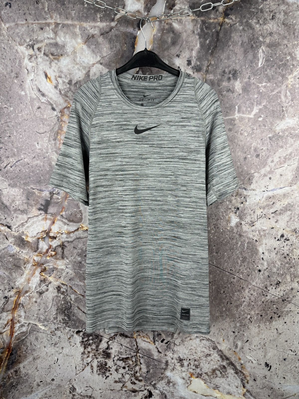 Nike Men’s Nike Pro Compression Training Shirt Size Medium Size US M / EU 48-50 / 2 - 1 Thumbnail