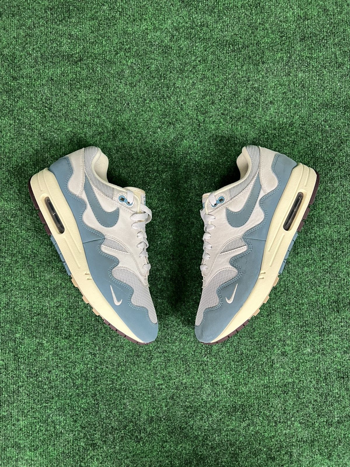 Nike × Patta Nike Air Max 1 Sz 9.5 Metallic Blue patta Waves Noise Aqua Size US 9.5 / EU 42-43 - 1 Thumbnail