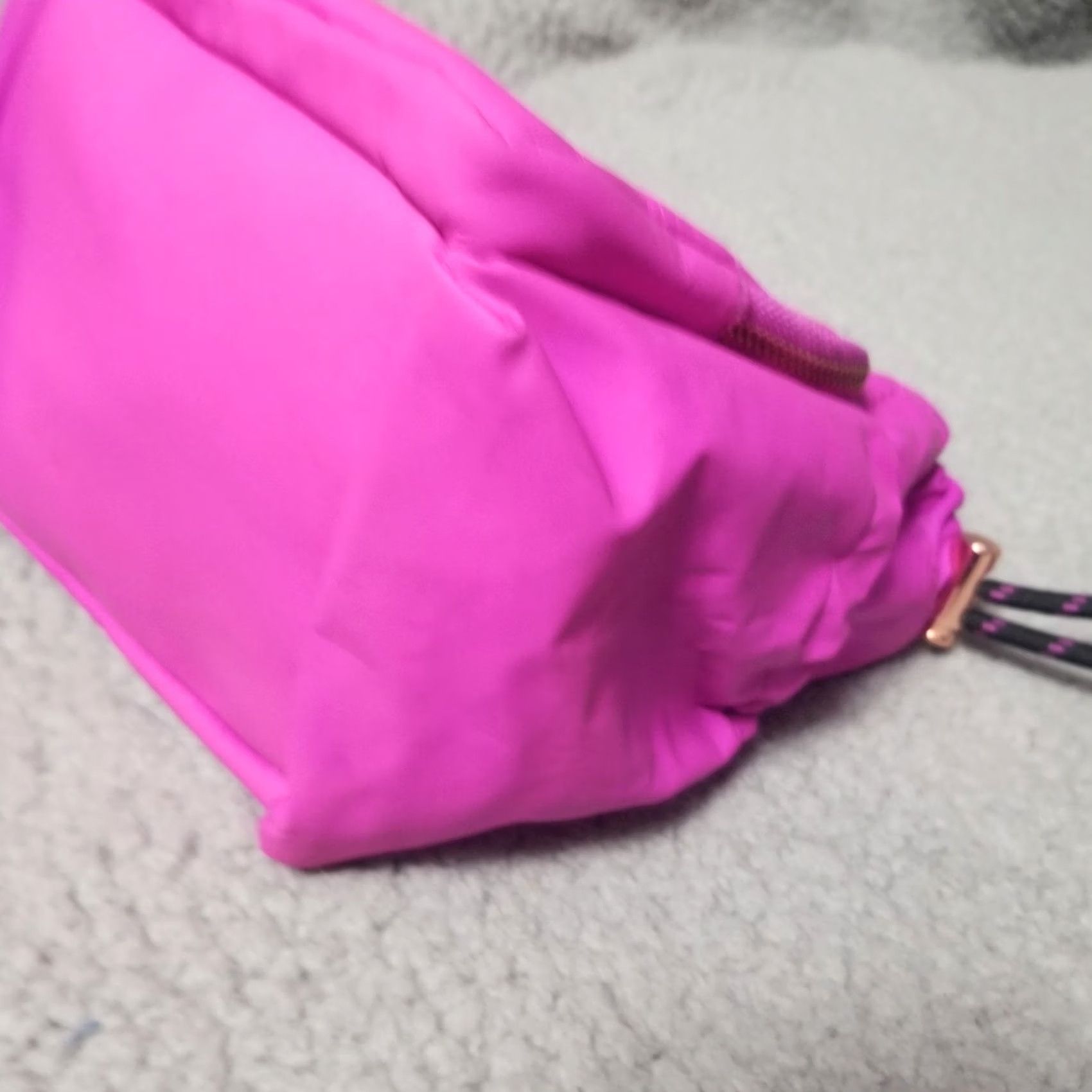 Versace Versace Parfums Fuchsia Purple Nylon Mini Tote Handbag Drawstring Cosmetic Pouch Women Tote Small Purple Size ONE SIZE - 4 Thumbnail