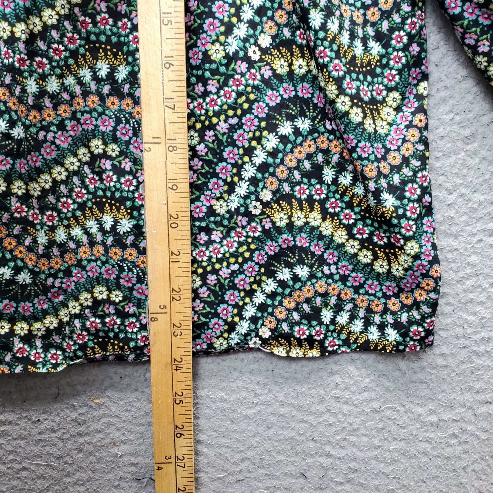 Loft LOFT Blouse Womens Petite Large Multicolor Floral Boho Ruffle Shoulder Tie Back Shirt Size PL Womens Size L / US 10 / IT 46 - 3 Thumbnail