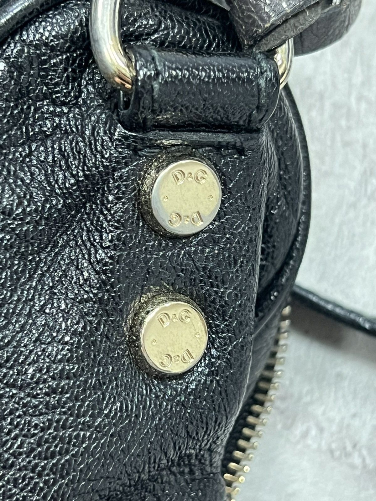 Designer × Dolce & Gabbana × Vintage Dolce & Gabbana Vilma Black Leather Handbag Size ONE SIZE - 13 Thumbnail