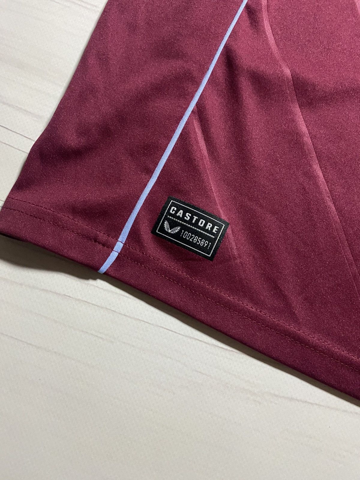Castore Castore Aston Villa 2022/23 home soccer football y2k jersey Size US S / EU 44-46 / 1 - 8 Thumbnail