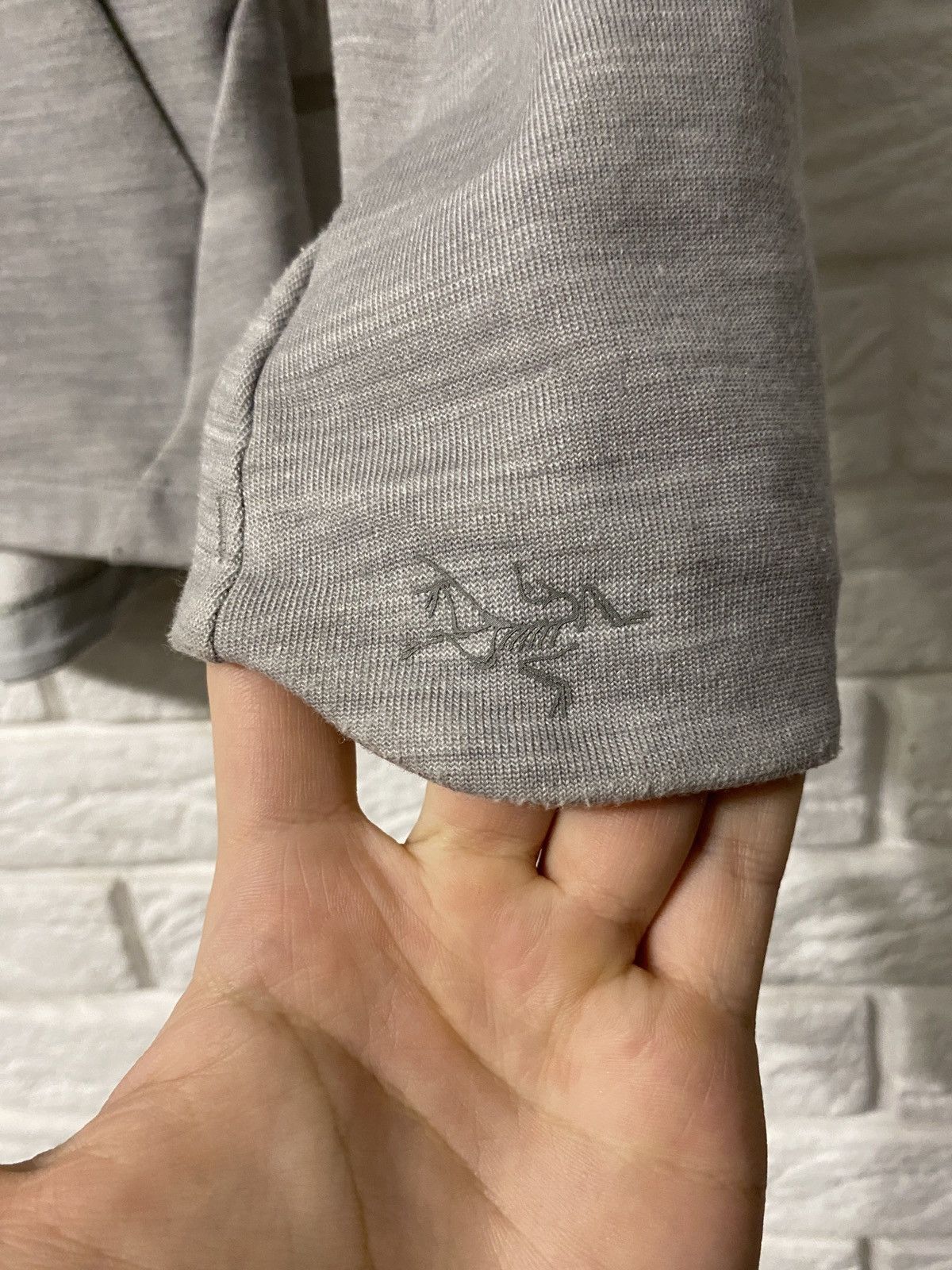 Arc'teryx × Vintage Arcteryx fleece Covert Cardigan Women's Size M / US 6-8 / IT 42-44 - 2 Thumbnail