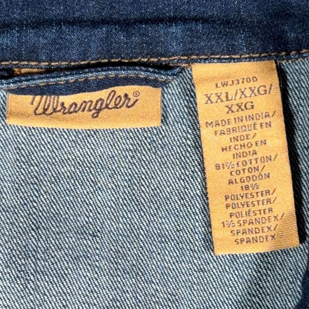 Wrangler Wrangler Jacket Womens 2XL Blue Denim Western Trucker Retro Jacket Kid? No, Adult Women Size 40" / US 18 - 4 Thumbnail