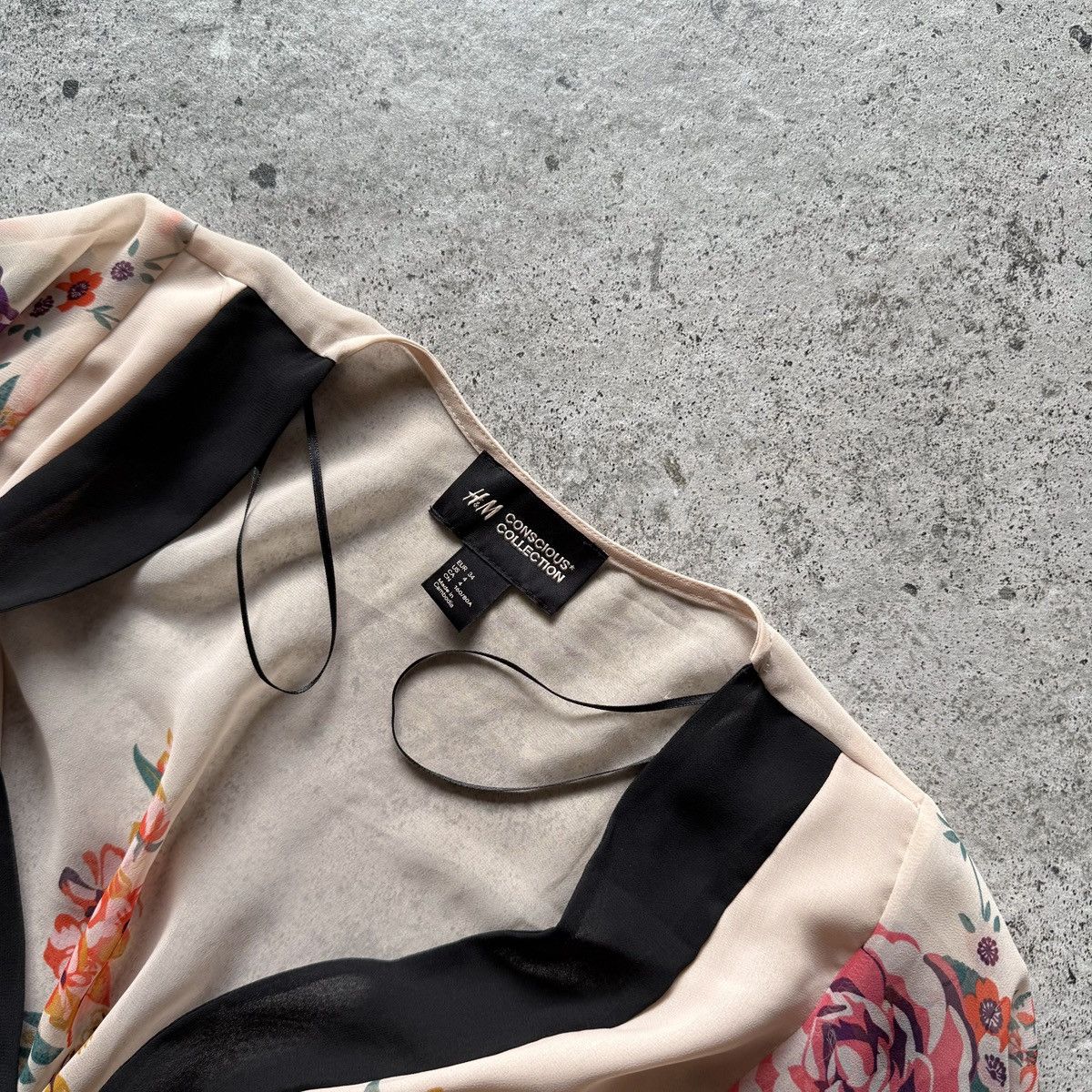 H&M H&M Conscious Sheer Floral Kimono Sleeve Peplum Blouse Top Size S / US 4 / IT 40 - 5 Thumbnail
