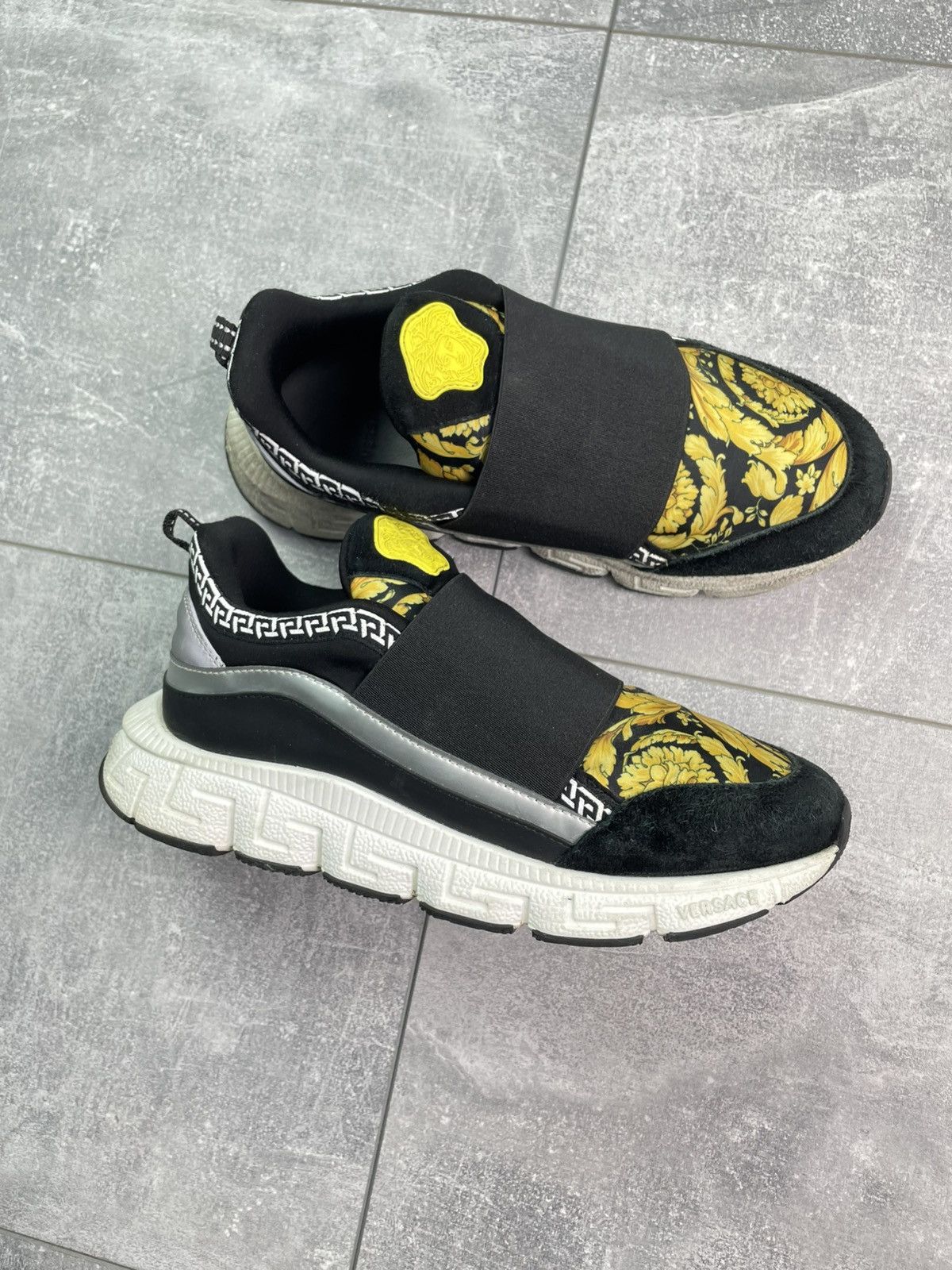 Versace Versace Sneakers Barocco Trigreca Trainers Size US 7 / IT 37 - 2 Thumbnail