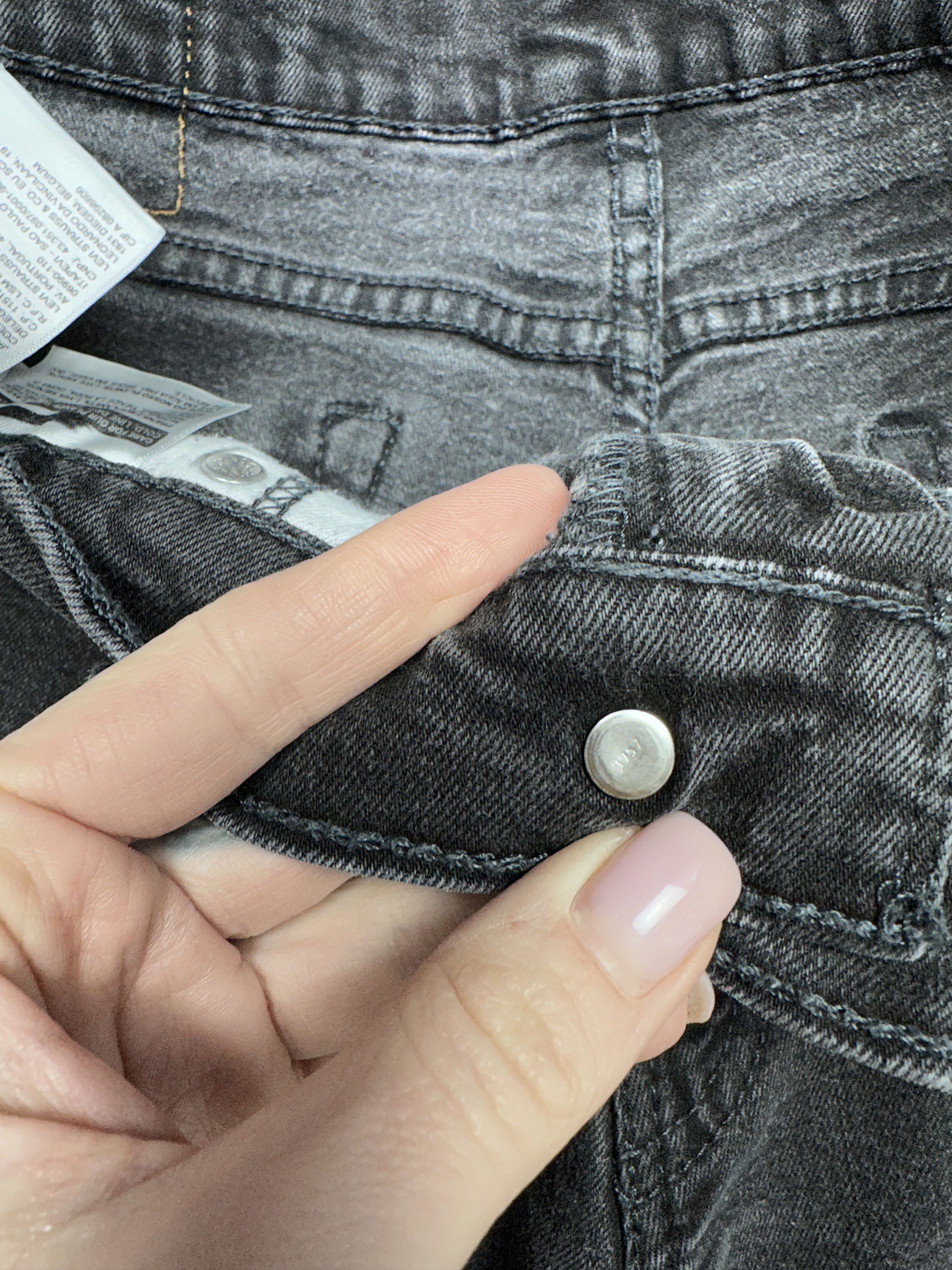 Levi's × Levi's Vintage Clothing Levis 511 Vintage Mens Denim Pants Y2K Jeans Size US 33 - 6 Thumbnail
