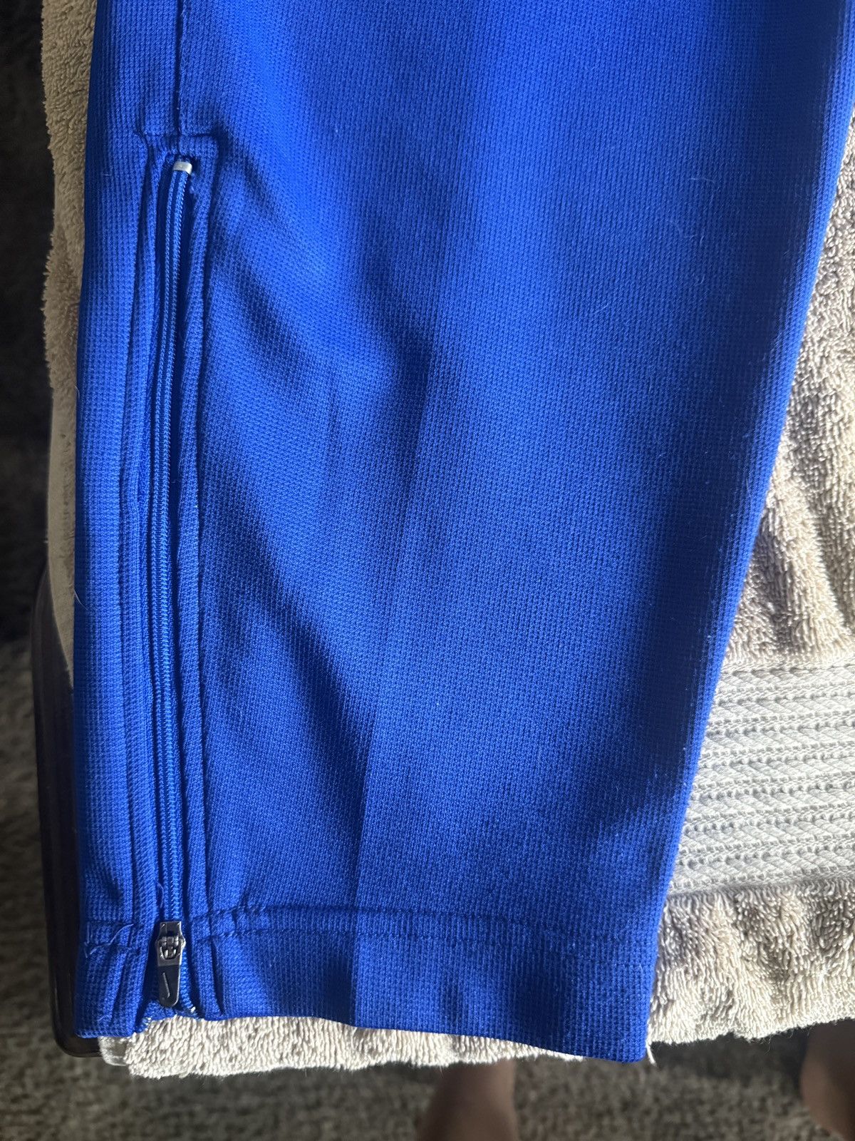 Nike VINTAGE Y2K Nike Royal Blue Track Pants Size US 35 - 11 Thumbnail