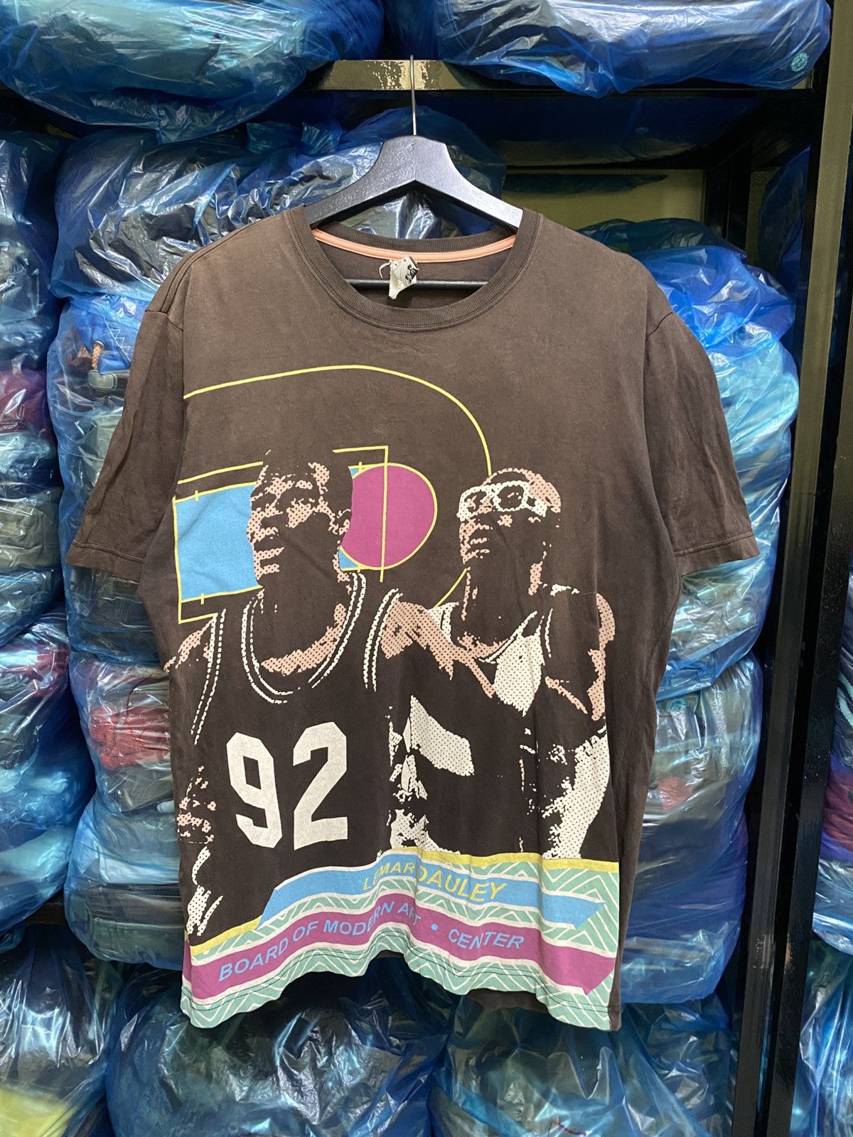 Lemar & Dauley Lamar and Dauley 90s Basketball Graphic Tee Streetwear Size US S / EU 44-46 / 1 - 1 Thumbnail