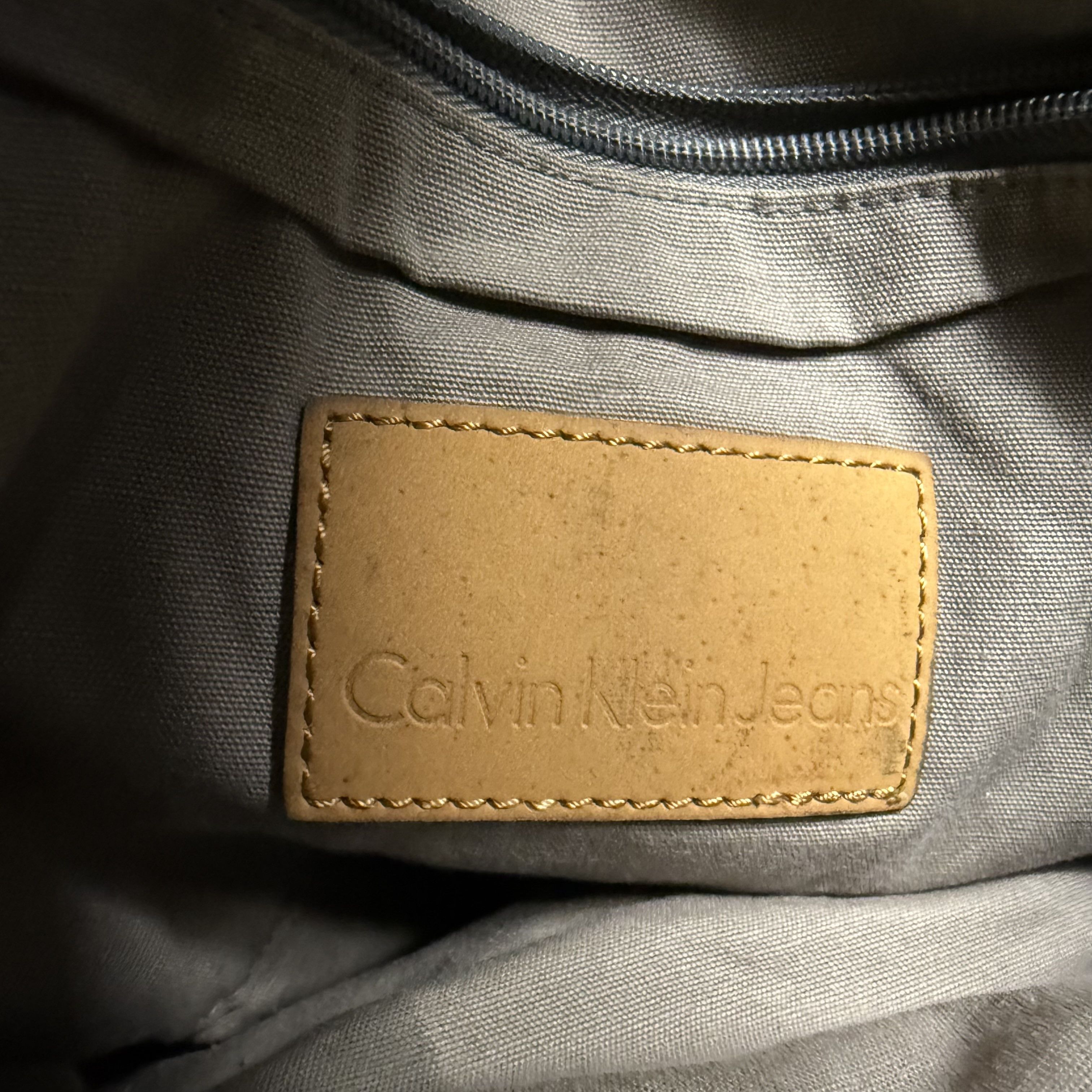 Calvin Klein 🔥RARE🔥Calvin Klein Jeans Faded Backpack Hook Closure Size ONE SIZE - 9 Thumbnail