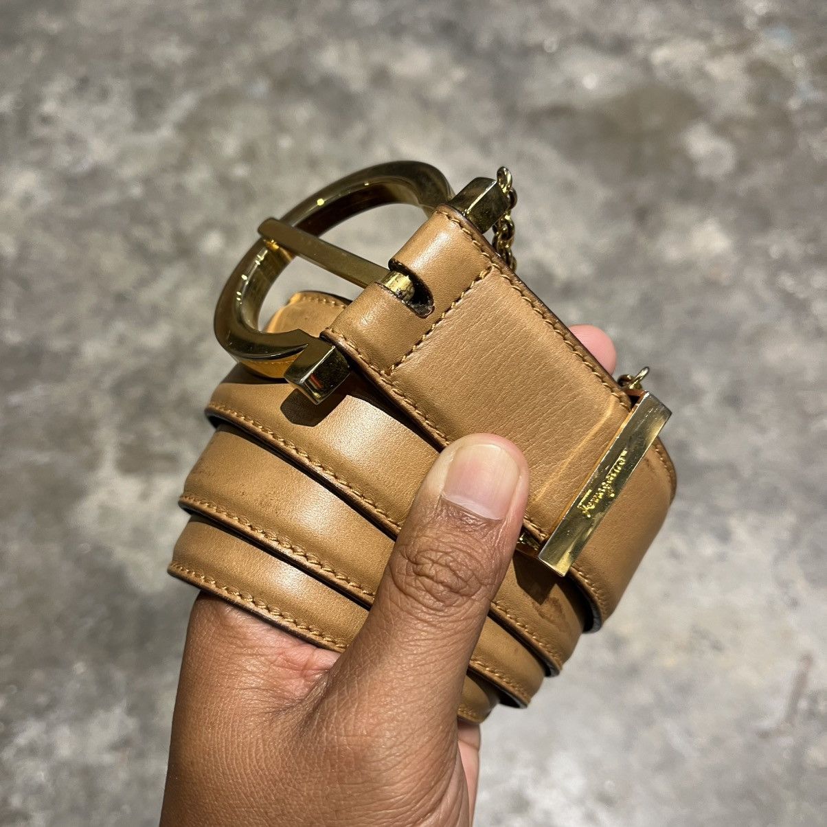 Salvatore Ferragamo Salvatore Ferragamo Tan Leather Belt w/ Gold Hardware Size ONE SIZE - 1 Thumbnail