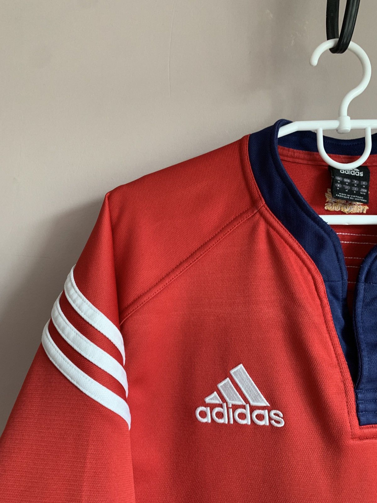 Vintage British and Irish Lions 2005 Vintage Rugby Shirt Adidas Sz M Size US M / EU 48-50 / 2 - 3 Thumbnail