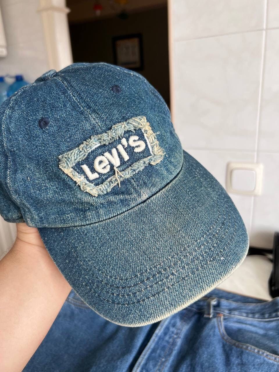 Vintage Vintage 90s US Style Denim Levis Washed Cap Size ONE SIZE - 4 Thumbnail