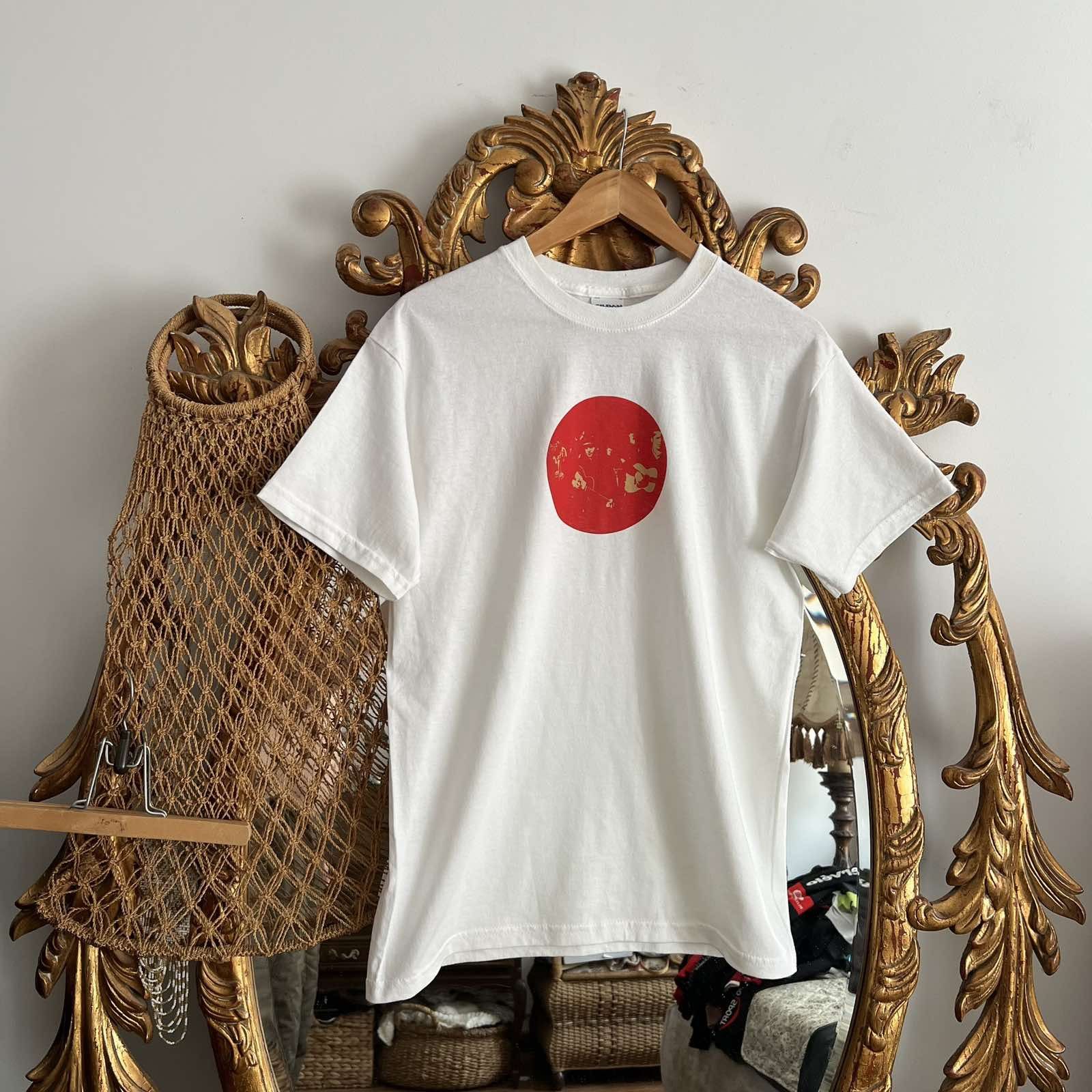 Band Tees × Vintage Vintage 90s Oasis Band Tshirt Sz M Size US M / EU 48-50 / 2 - 1 Thumbnail