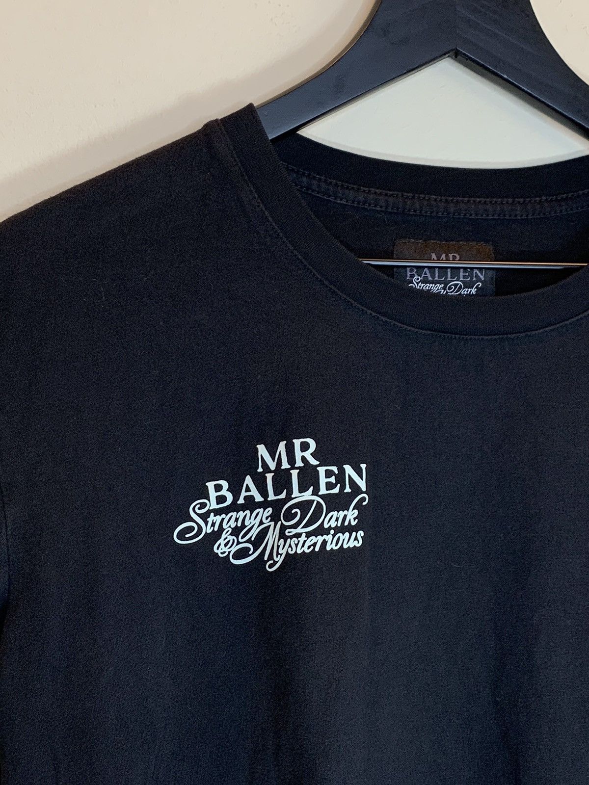 Designer *RARE* Mr Ballen Strange Dark & Mysterious Tour Art T-Shirt Size S / US 4 / IT 40 - 4 Thumbnail