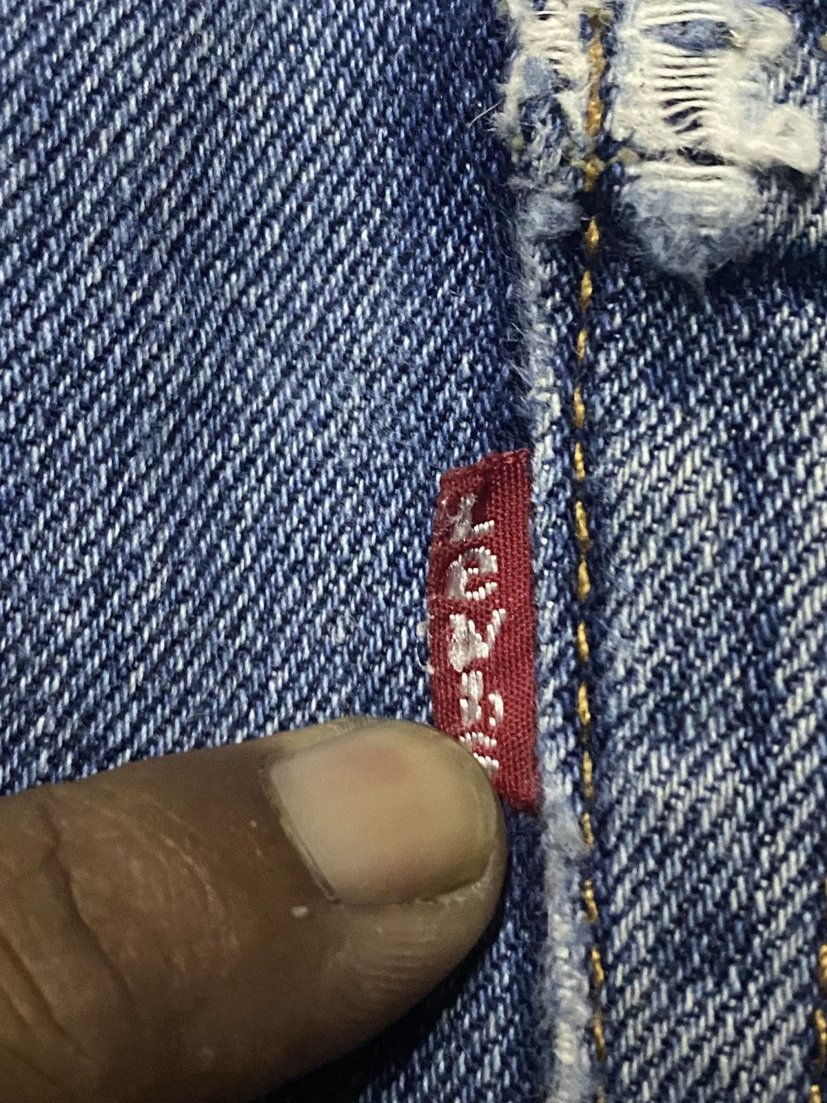 Levi's Vintage Levis 505 Y2K Faded Wash Distressed Loose Jeans Size US 34 / EU 50 - 11 Thumbnail