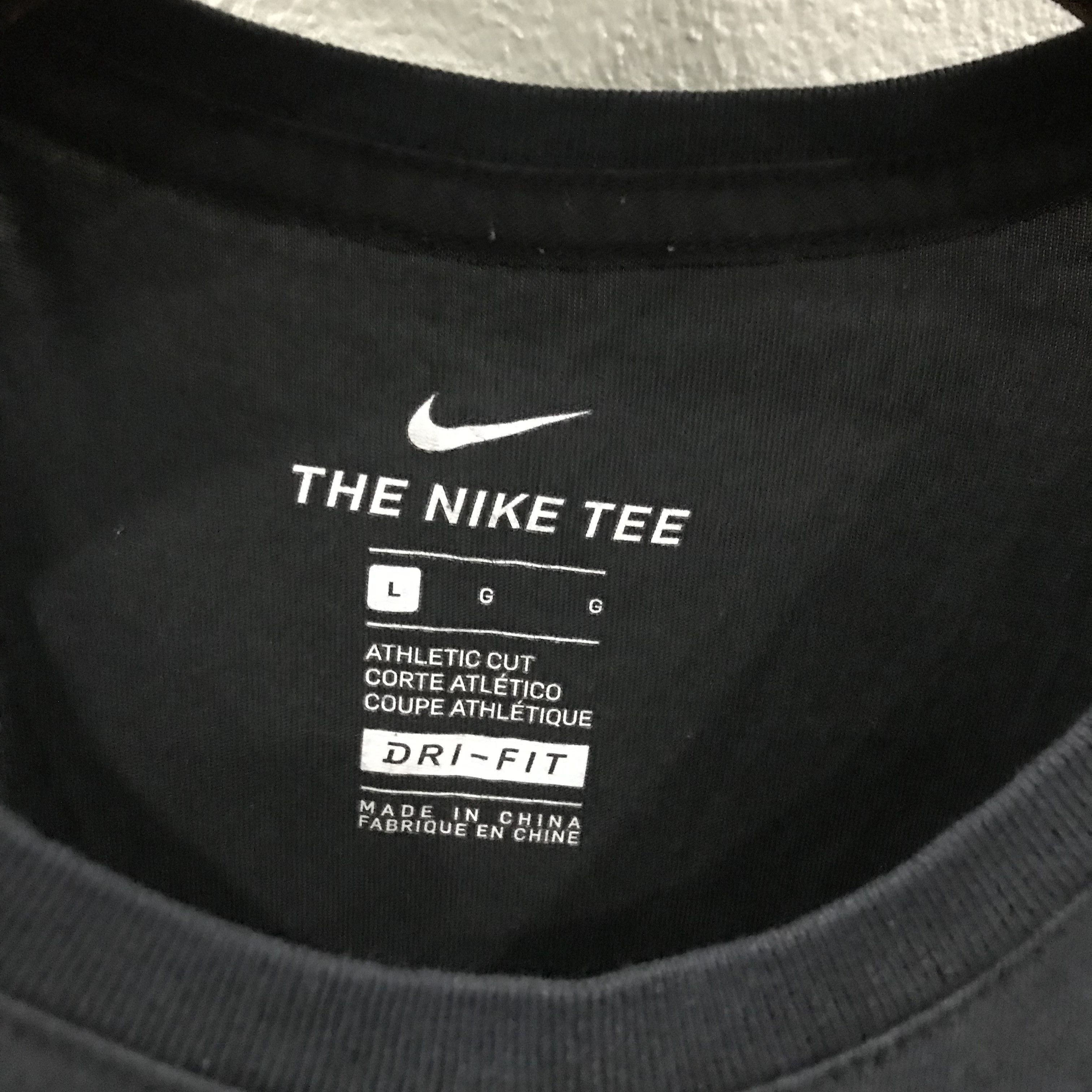Nike Nike Swoosh Black Shirt Tees Size US L / EU 52-54 / 3 - 4 Thumbnail