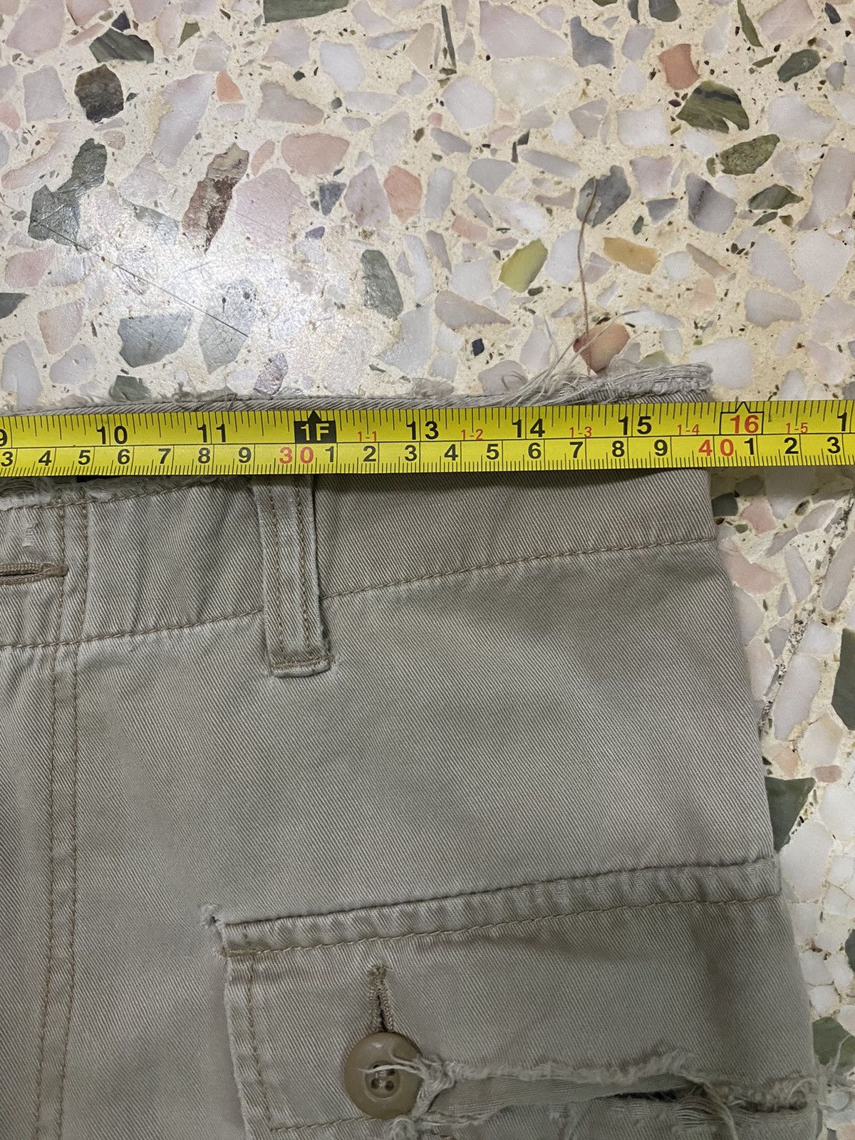 Japanese Brand Oshkosh Cargo Monkeypants Distressed Size US 31 - 11 Thumbnail