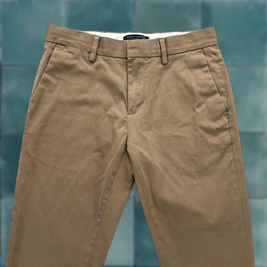 Banana Republic Banana Republic Chino Pants Mens 28x32 Rapid Movement Fulton Skinny Stretch Size US 28 / EU 44 - 1 Thumbnail