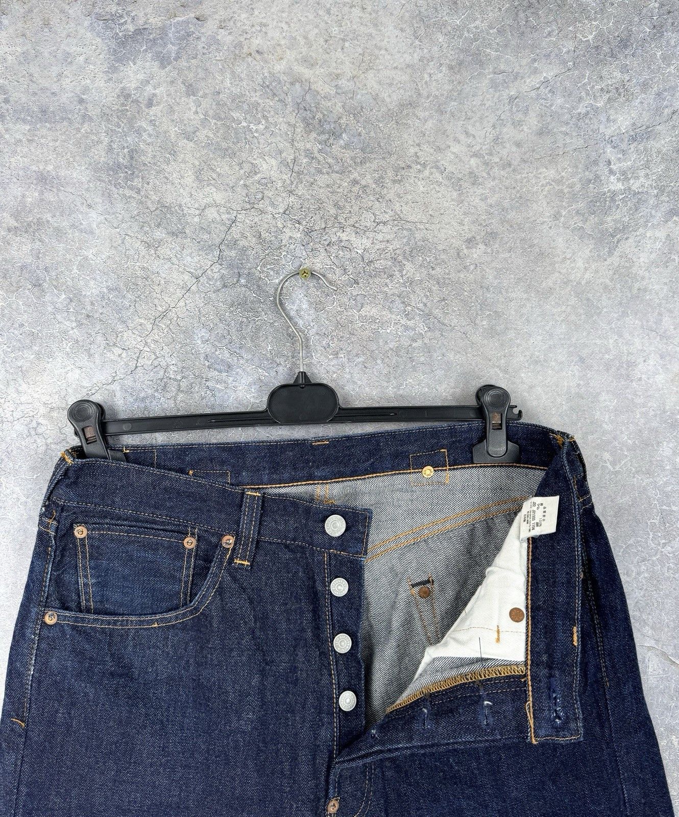 Levi's LEVI'S 501XX 37501 Made in JAPAN Selvedge Big-E Vintage W36 Size US 36 / EU 52 - 14 Thumbnail