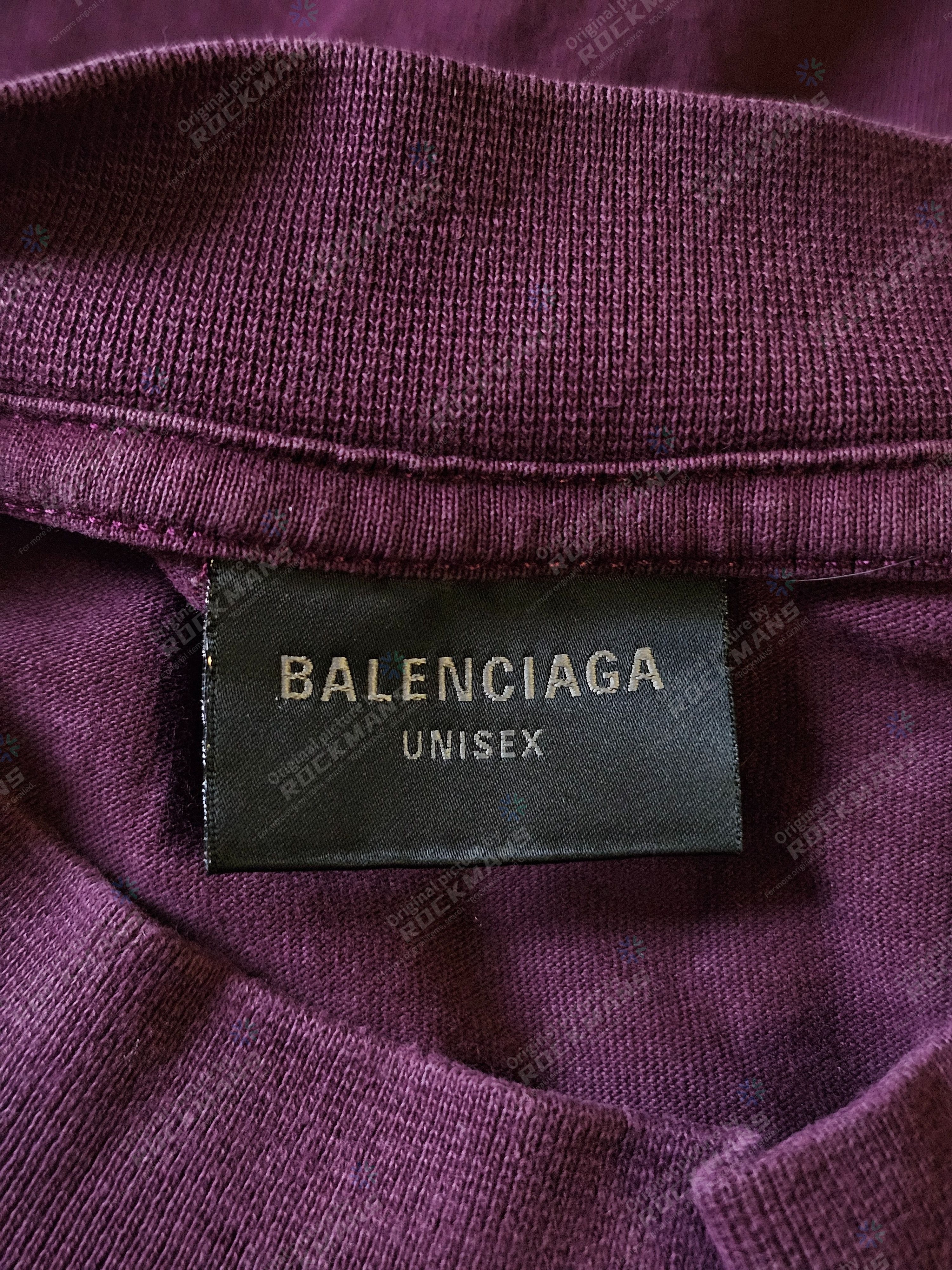 Balenciaga balenciaga burgundy short sleeve logo os t-shirt size L Size US L / EU 52-54 / 3 - 10 Thumbnail