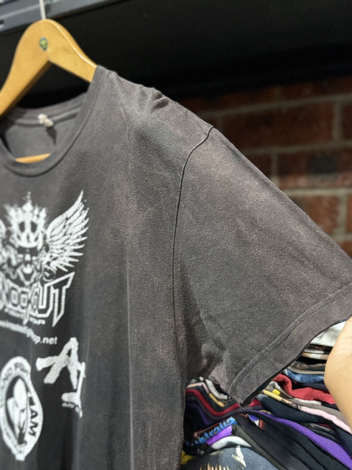 WWF Thrashed Wand Fight Team Knockout Sun Faded Tee Size US L / EU 52-54 / 3 - 8 Thumbnail