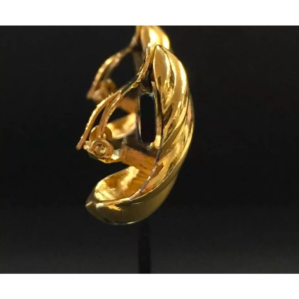 Givenchy Givenchy gold clip earrings Size ONE SIZE - 5 Thumbnail