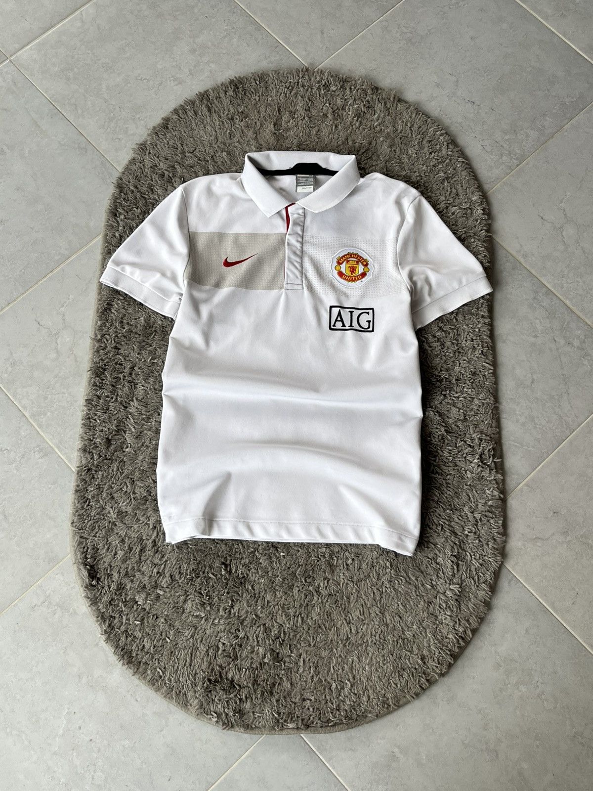 Nike Vintage Polo MU AIG Size US M / EU 48-50 / 2 - 1 Thumbnail