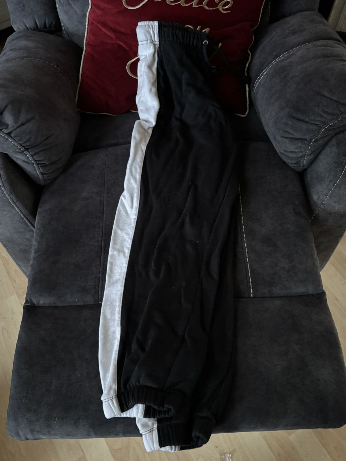 Nike Nike sweats Size US 29 - 1 Thumbnail