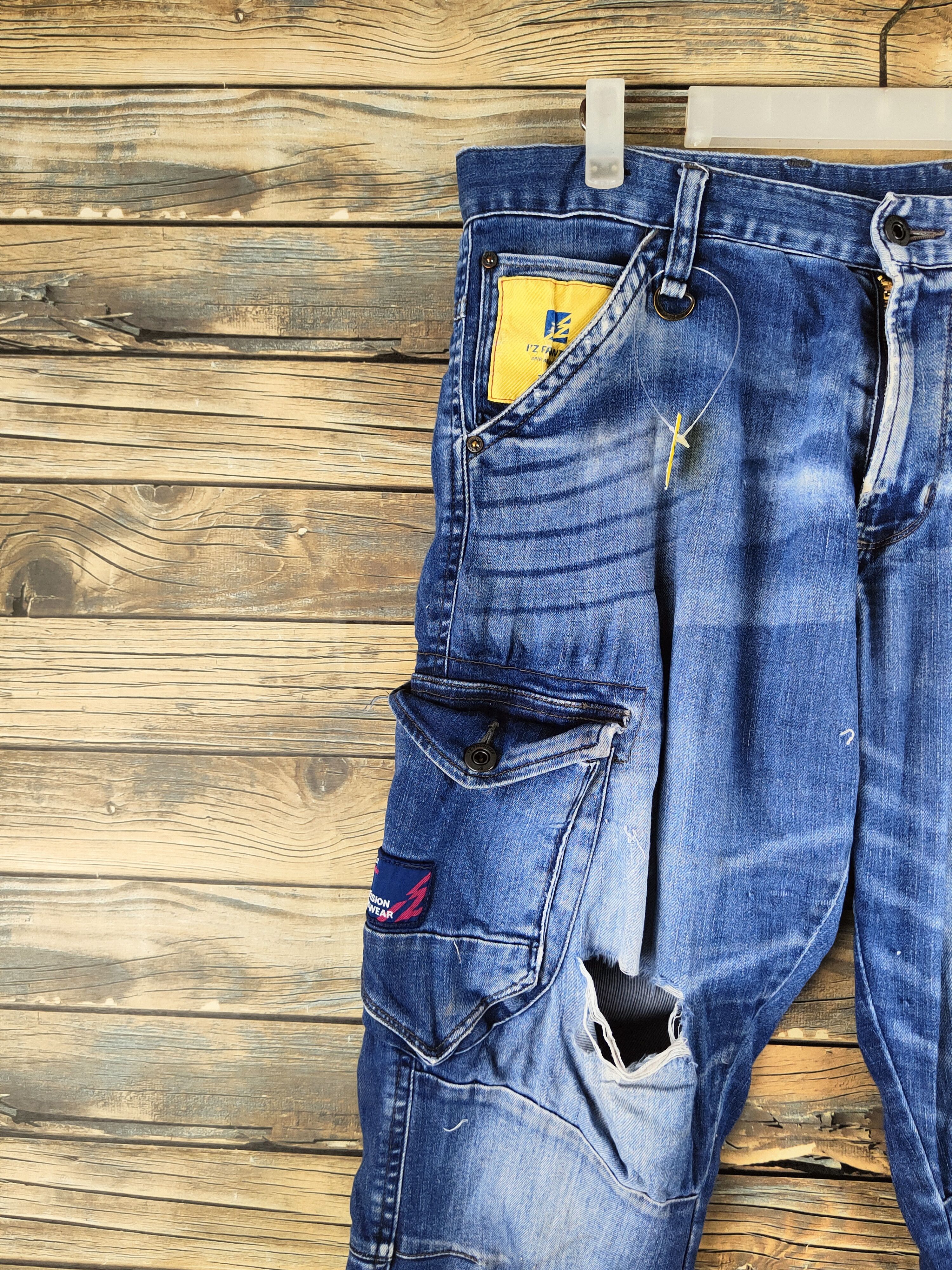 Japanese Brand I'z Frontier Blue Distressed Ripped Jeans #S2927 Size US 35 - 5 Thumbnail