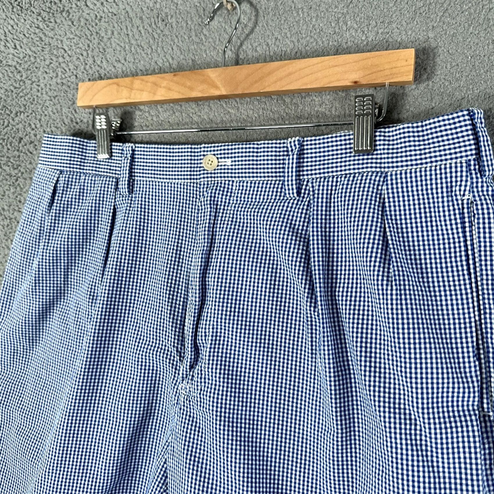 Polo Ralph Lauren Polo Ralph Lauren Vintage Bermuda Shorts Mens 36 Blue Pleated Golf Seersucker Check 9” Shorts Size US S / EU 44-46 / 1 - 4 Thumbnail