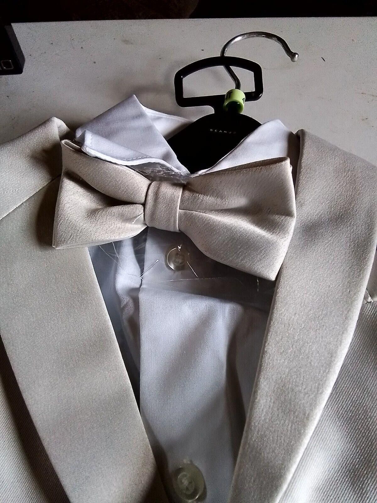 Sean John Sean John Childs' Size 4T Four piece Formal Suit Size ONE SIZE - 1 Thumbnail