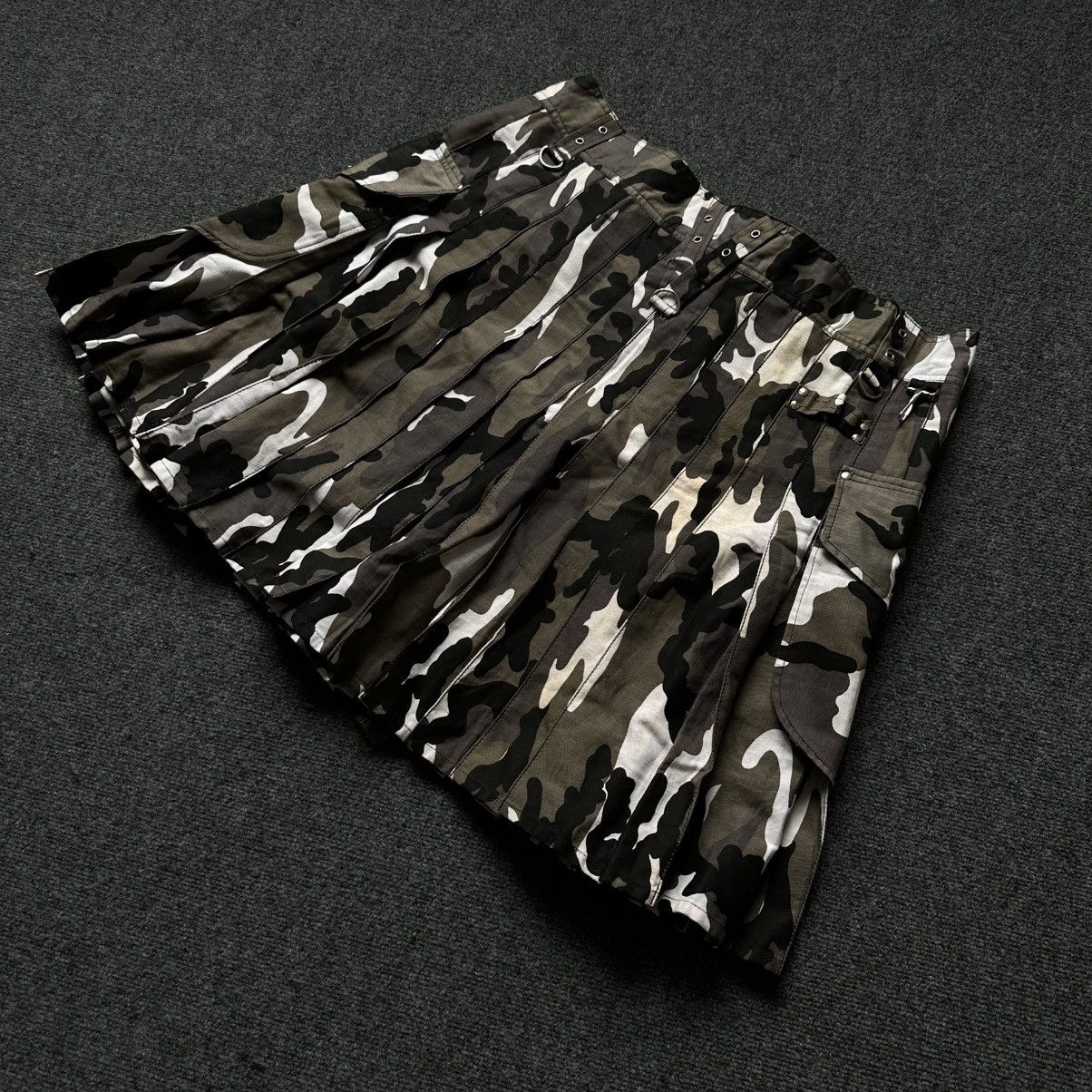 Le Grande Bleu (L.G.B.) VTG Women’s Midi Skirt Camo Military Pop Punk Gothic Size 32" / US 10 / IT 46 - 6 Thumbnail