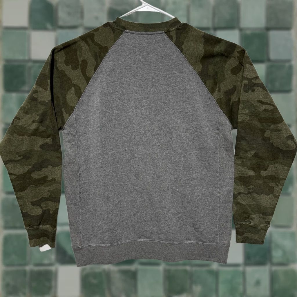 Vintage Independent Trading Co. Green Bay Packers Sweatshirt Men XL Gray Camo Crewneck Pullover Sports Shirt Size US XL / EU 56 / 4 - 1 Thumbnail