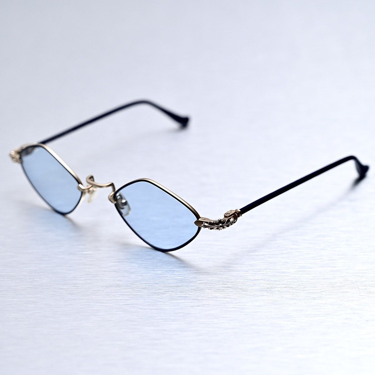 Chrome Hearts CHROME HEARTS DIAMOND DOG SUNGLASSES Size ONE SIZE - 2 Thumbnail