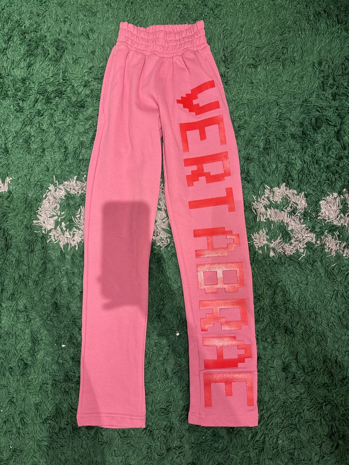 Vertabrae Vertabrae Sweatpants Pink Red Size US 36 / EU 52 - 1 Thumbnail