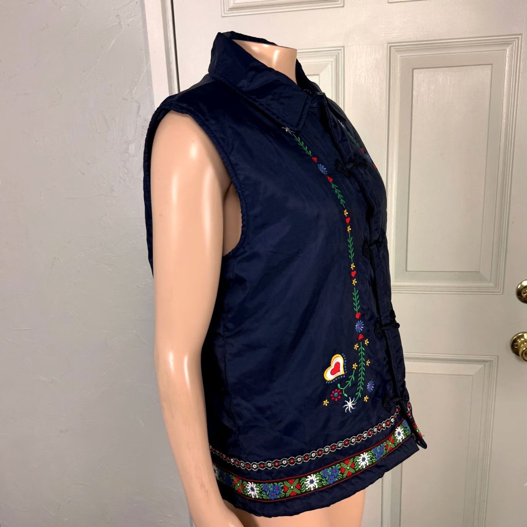 Sugar VINTAGE Sugar Coat Twenty six red sugar jacket Vest Embroidered floral Heart C3-1 Coat S Blue Casual Womens Size S / US 4 / IT 40 - 6 Thumbnail