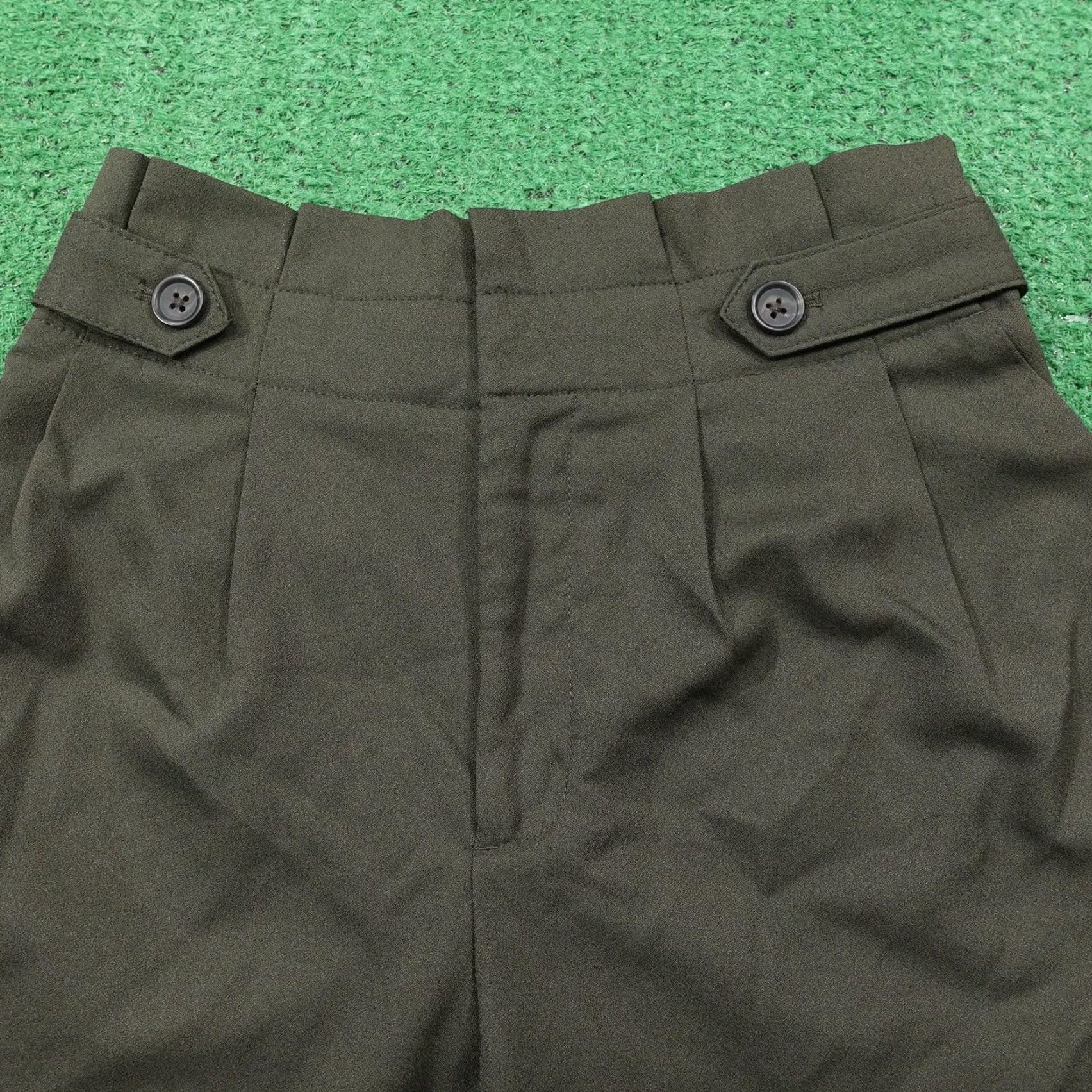 Banana Republic Banana Republic Shorts Womens 4 Green High Rise Pleated Button Waist 27 Inseam 4 Size 27" / US 4 / IT 40 - 2 Thumbnail