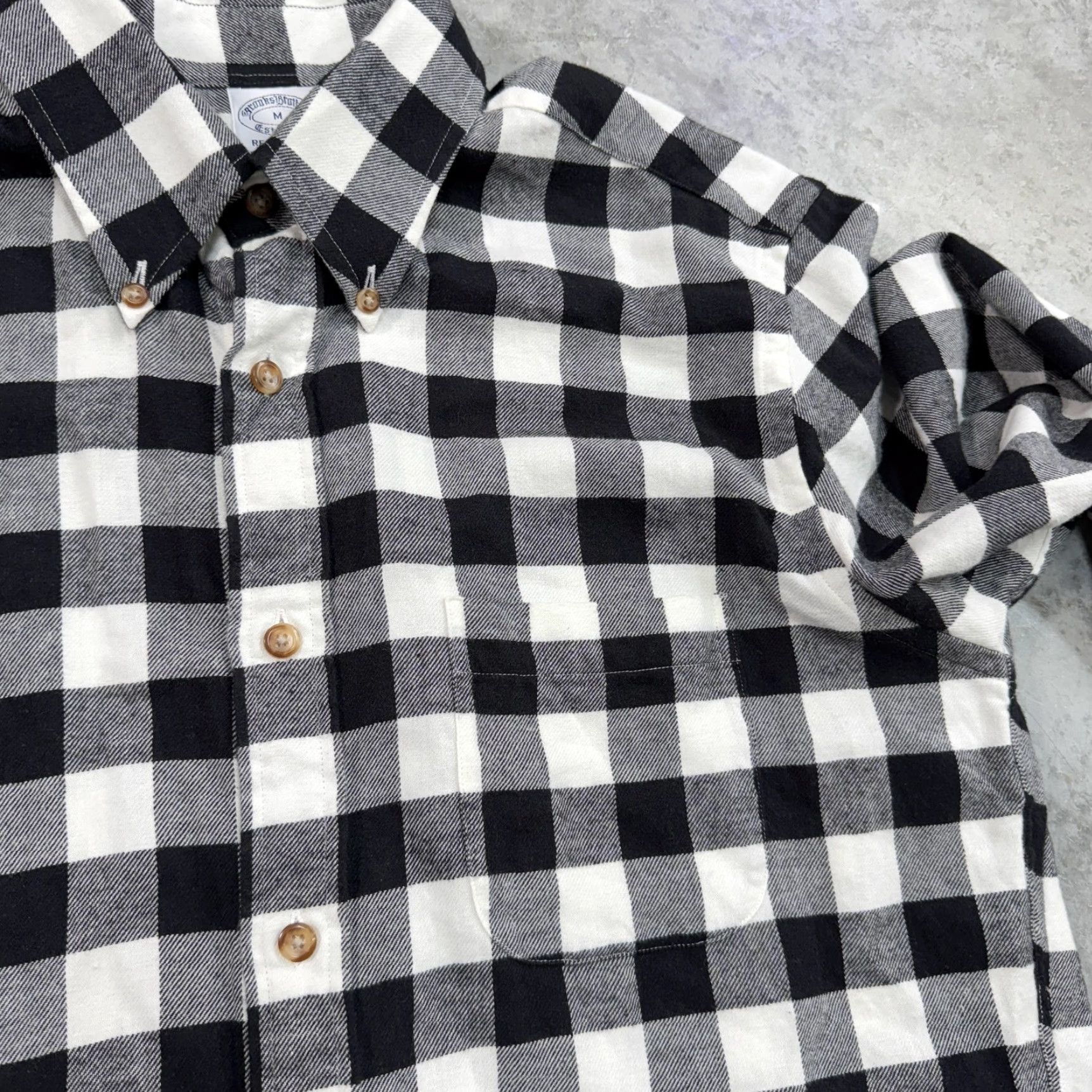 Brooks Brothers Brooks Brothers Shirt Mens Medium Buffalo Plaid Flannel Button Down Size US M / EU 48-50 / 2 - 3 Thumbnail