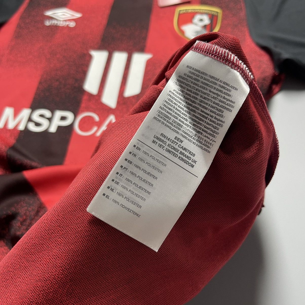 Umbro BOURNEMOUTH UMBRO 2020/2021 FOOTBALL HOME JERSEY #7 BROOKS Size US S / EU 44-46 / 1 - 8 Thumbnail
