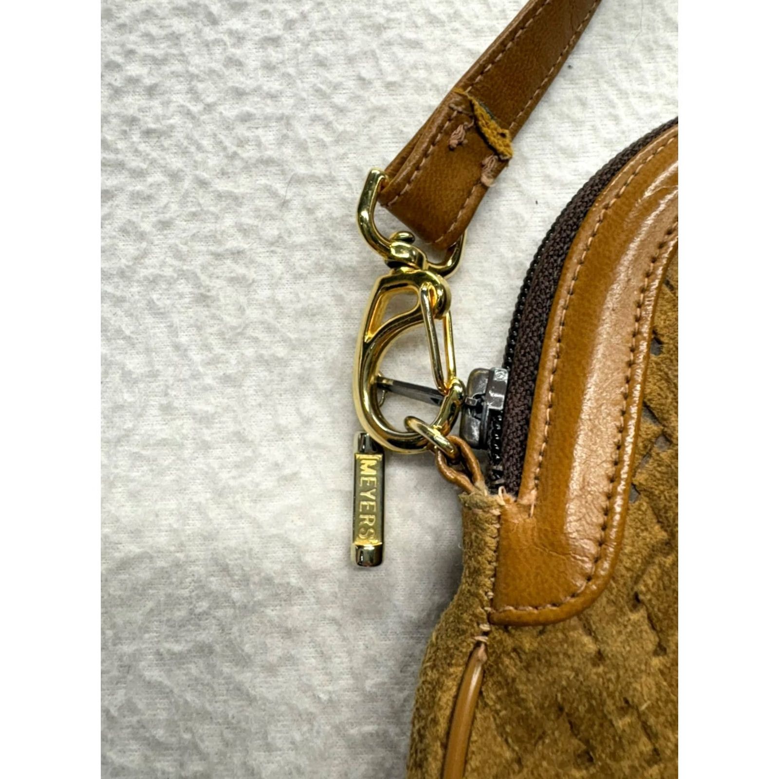 Vintage VINTAGE Meyers Tan Shoulder Bag Leather Woven Design Womens Adjustable Strap Size ONE SIZE - 4 Thumbnail