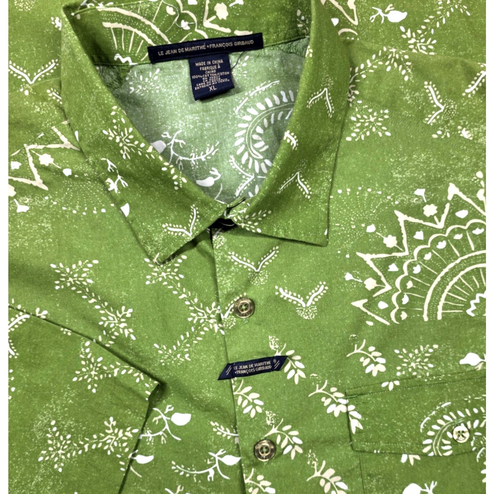 Vintage VINTAGE Marithe Francois Girbaud Button Up Shirt Men XL Tribal Green Short Sleeve Size US XL / EU 56 / 4 - 2 Thumbnail
