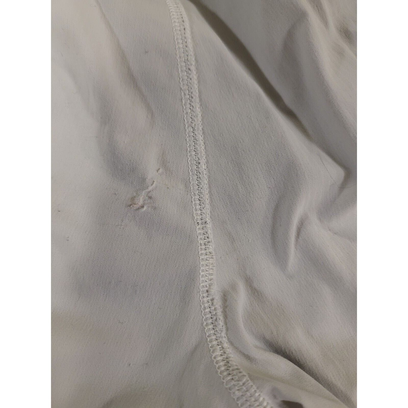 Lululemon lululemon womens size 8 Shorts White Size 30" / US 8 / IT 44 - 4 Thumbnail