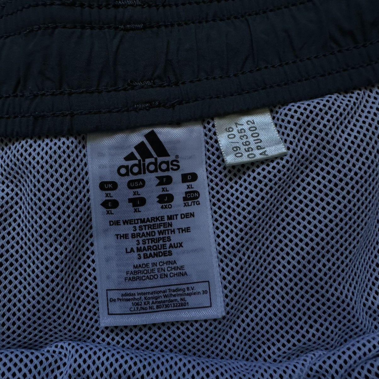 Adidas VTG Adidas Shorts 00s Swimwear Size XL Y2K Hype Trend Hype Size US 36 / EU 52 - 11 Thumbnail