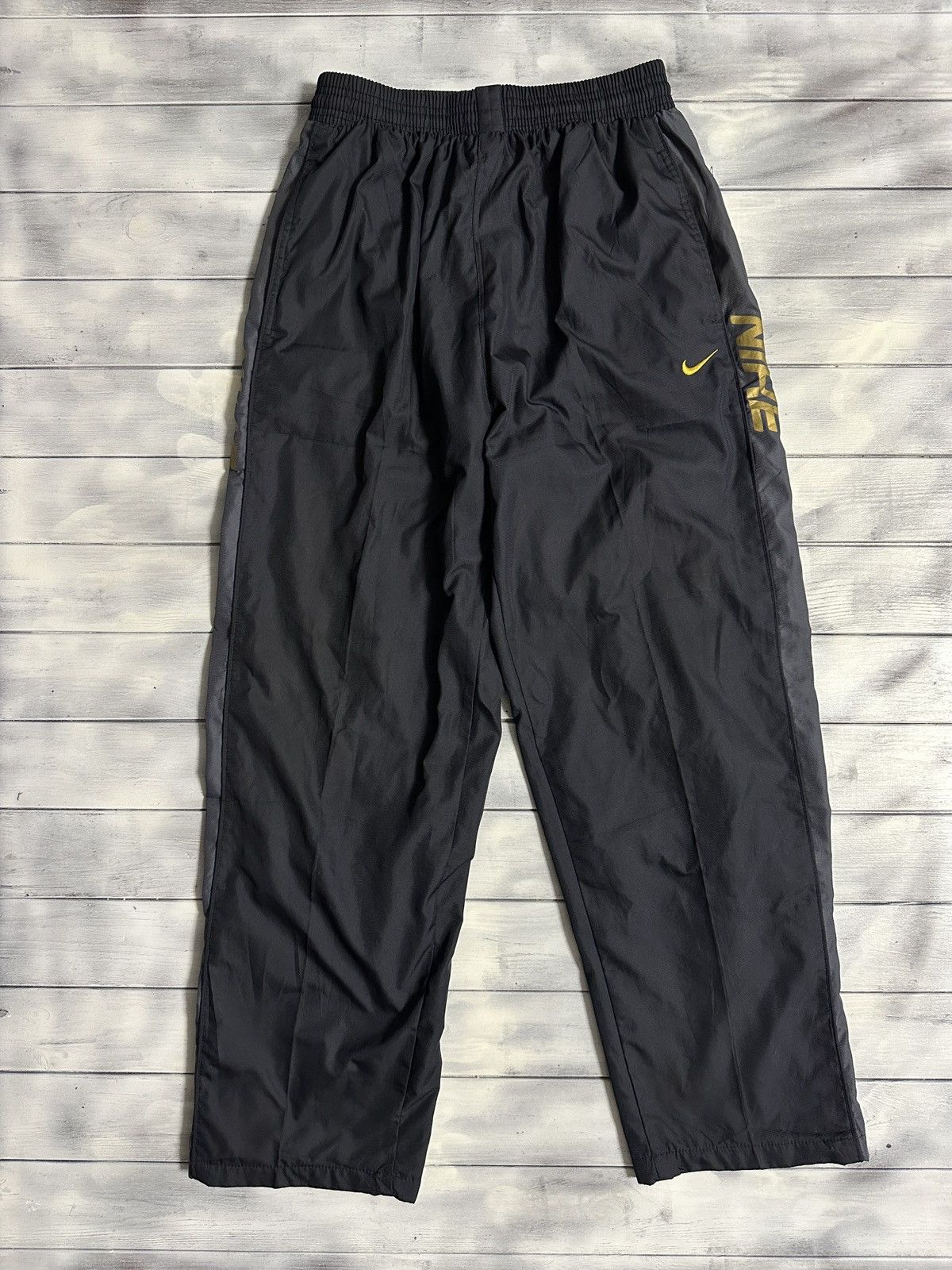 Nike Rare Vintage Pants Nike Swoosh Streatwear Y2K style Size US 32 / EU 48 - 3 Thumbnail