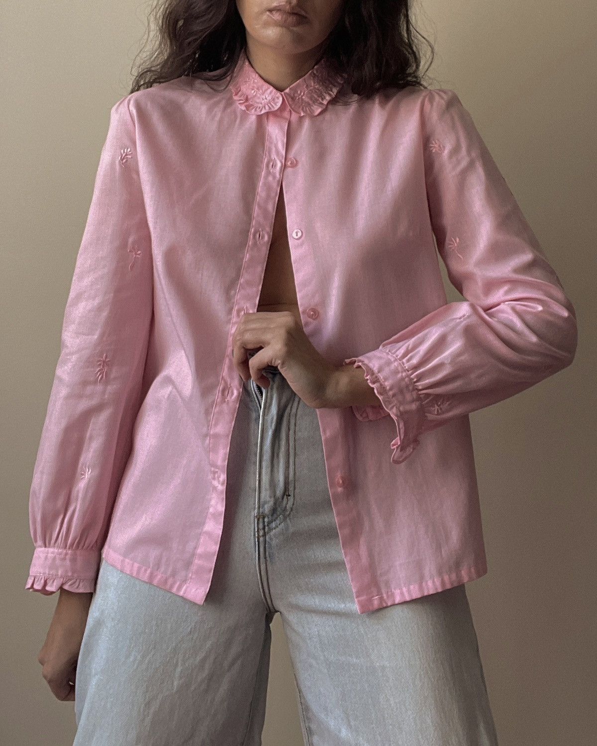 Vintage Vintage Embroidered Pink Cufflink Top Size XS / US 0-2 / IT 36-38 - 2 Thumbnail