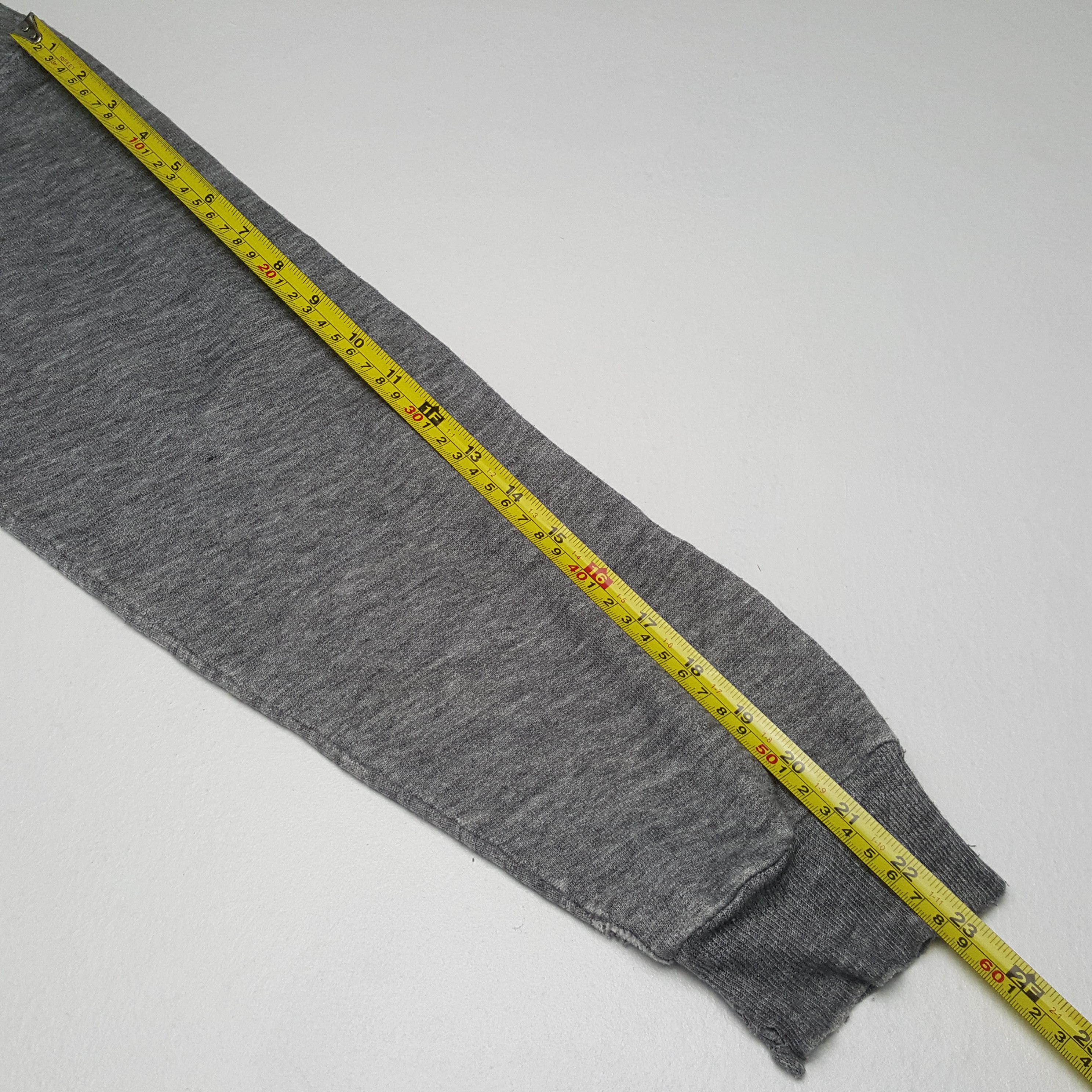 Russell Athletic Vintage Harvard University Distressed Sweatshirt C305N9 Size US M / EU 48-50 / 2 - 7 Thumbnail