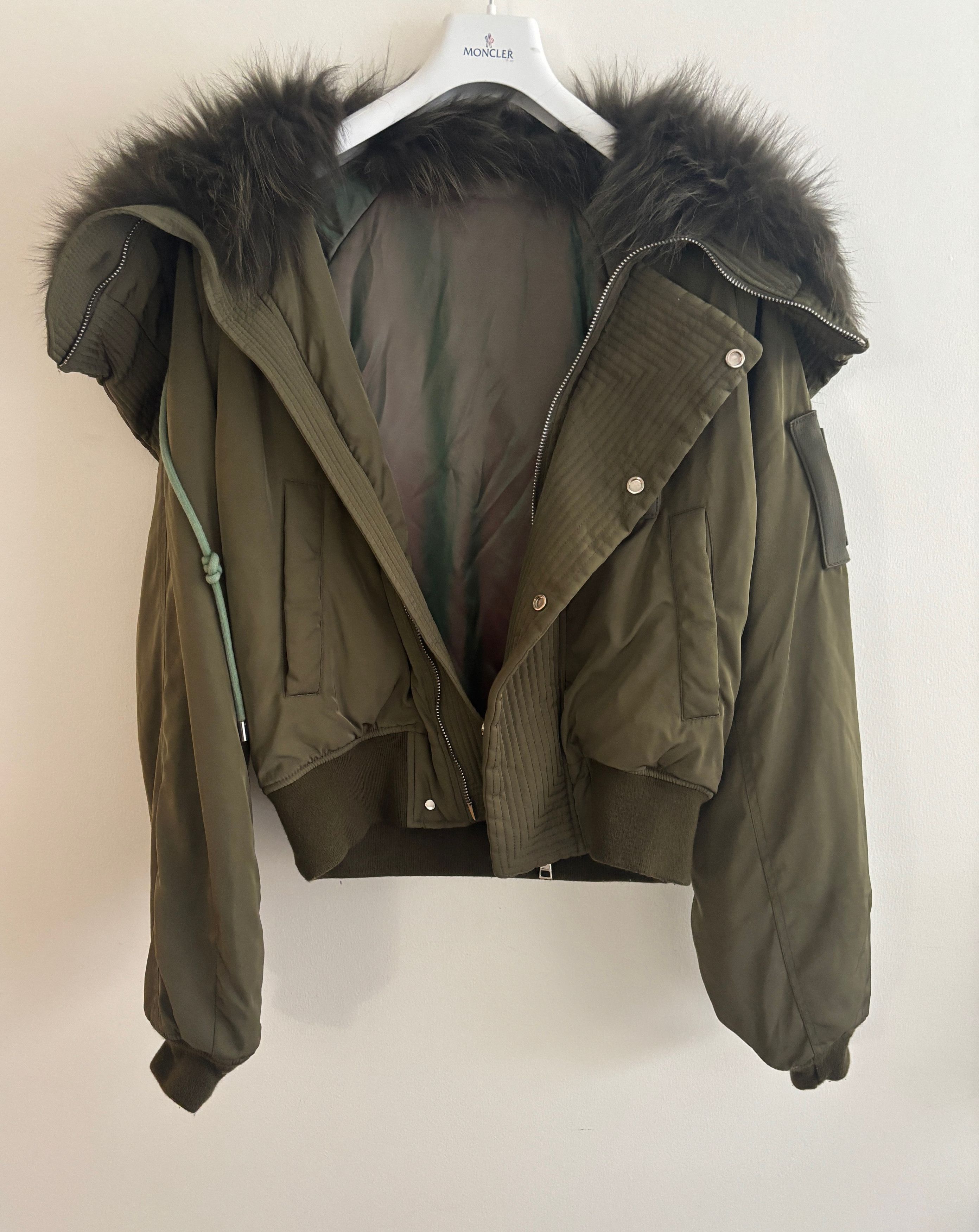 Juun.J $2925 Olive N2-B Flight Bomber Jacket Fur Hood - M-L Size US S / EU 44-46 / 1 - 7 Thumbnail